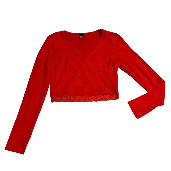 Red Lacey Long Sleeve - Picture 1 of 5